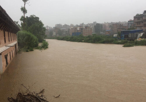 देशका यी ३१ स्थानमा भारी वर्षा, नदी तथा खोलामा भीषण बाढी आउँदा चेतावनी जारी