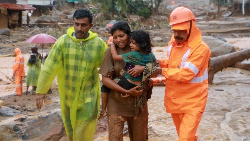 भारतको केरलामा पहिरोमा परी १९ जनाको मृत्यु