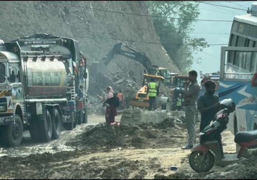 पृथ्वी राजमार्ग अन्तर्गत नौविसे–मलेखु सडकखण्ड राती बन्द गरिने