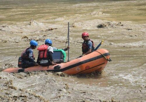 त्रिशूलीमा हराइरहेका बस र यात्रु खोज्न सोनार डिभाइसको प्रयोग