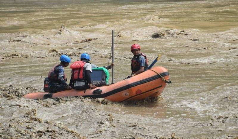 त्रिशूलीमा हराइरहेका बस र यात्रु खोज्न सोनार डिभाइसको प्रयोग