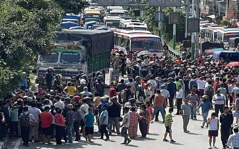 गठ्ठाघर दुर्घटनाको छानबिन गर्न गृहमन्त्री लेखकको निर्देशन